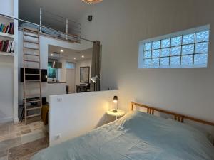 Loft avec terrasse et jardin