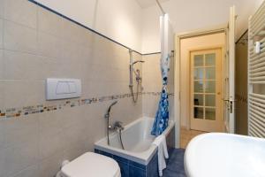 Varese Centro - ViVa Apartment - Free WiFi
