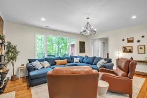 Woodhaven- Your Serene Countryside Escape farmhouse - 橙郡