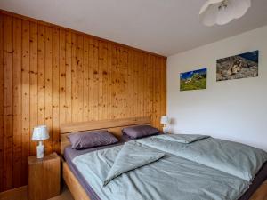 Apartment Chalet Anita by Interhome