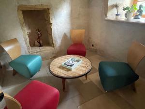 B&B / Chambres d'hotes Chateau de GRANDVAUX : photos des chambres