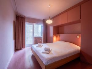 Apartment Iris by Interhome