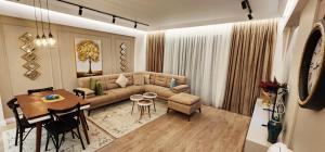 Golden Pearl apartment