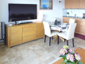 Apartment Clairière des Barzettes B16 by Interhome