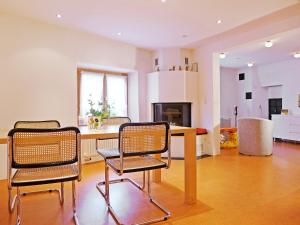 Holiday Home Ferienhaus Döss by Interhome