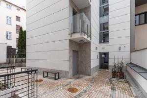 Studio apartment - Rakowicka 14 Street