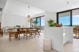 ViVi Homes - Eve Wellness, Pool, Terrace & Sea View