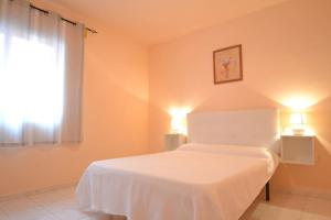 Villa Rosa 2, casa con jardín y piscina privada