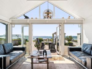 Holiday Home Michel - 25m from the sea by Interhome