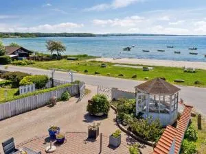 Holiday Home Michel - 25m from the sea by Interhome - Følle