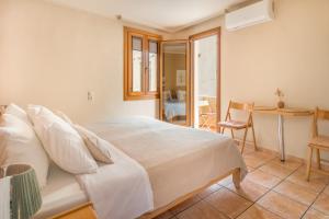 Lidra Rooms