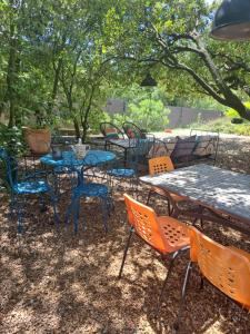 B&B / Chambres d'hotes Le calme de la garrigue : photos des chambres