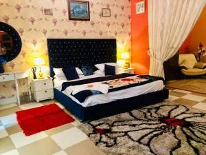 Aimys Villa Guest House - Multan