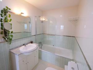 Apartment Ona de Mar by Interhome