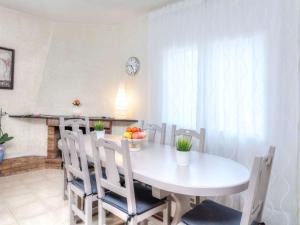 Holiday Home Antem by Interhome