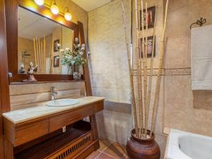 Holiday Home Villa San Vicente by Interhome