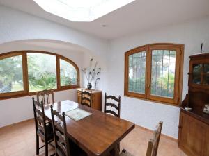 Holiday Home Reny by Interhome