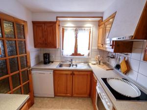 Holiday Home Reny by Interhome