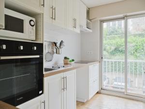 Apartment Le Victor Hugo by Interhome