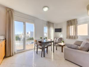 Apartment Puigmal by Interhome