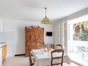 Apartment Super Plage-2 by Interhome