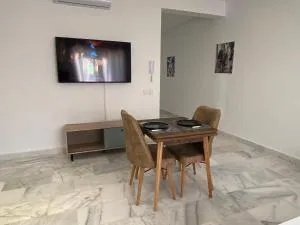 Luxury apartment 5 min Airport - Koadra