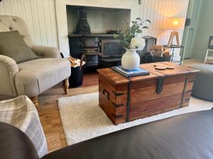 Rosemount Bothy - Highland Cottage