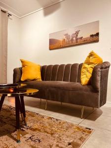 Waterfall Paradise Entire Executive 1 Bed Apt