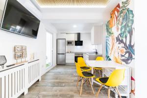 Pajaritos Suites junto a centro, estación de tren y plaza de toros