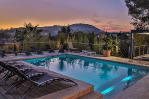 Villas Villa d-exception au Beausset avec piscine chauffee : photos des chambres