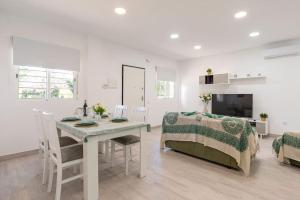 Apartamento Aurora 64 Málaga - 4-gwiazdkowe hotele w mieście Malaga