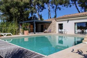 Villas Villa d-exception au Beausset avec piscine chauffee : photos des chambres