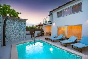 Villa Filip - 加利扎纳