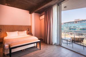 Viví Pilar en este increíble Studio powered by Argenhost P326