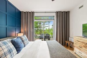 Tremblant Prestige - Les Eaux 235-1