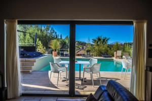 Villas Villa d-exception au Beausset avec piscine chauffee : photos des chambres