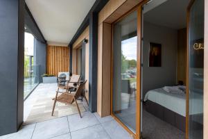 Laguna Beskidów CHYBA ŚNISZ, Jezioro Żywieckie