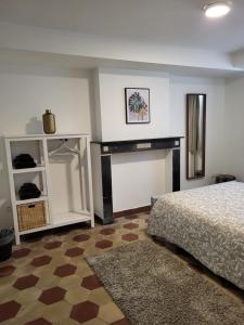 Brussels Bed & Blockchain Private rooms with shared bathroom