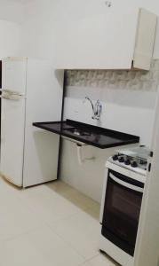 Kitnet no centro de Cabo Frio