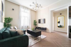 Luxurious Prestige Apartment on the St Stephen Road