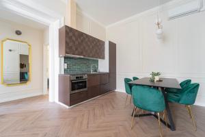 Luxurious Prestige Apartment on the St Stephen Road