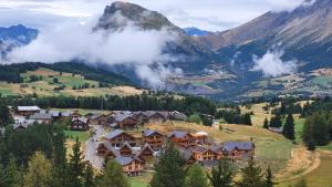 Appartements Appartement 4 a 6 personnes - Chalets d-Aurouze - La Joue du Loup : photos des chambres
