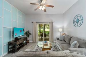 Ground floor 2BR unit in Bahama Bay