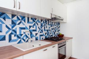 Charming Apartment with balcony, Jewish District