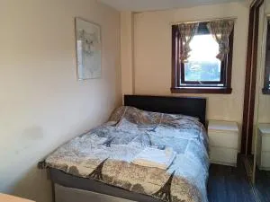 Glasgow Millroad Private Room - Uddingston