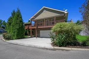 Tennessee Time Out - Entire Cottage Hot Tub, Creek, No Steep Roads - Waldens Creek