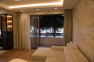 Brand new LUX Apartment