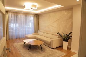 Brand new LUX Apartment