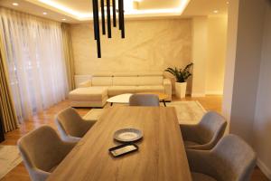 Brand new LUX Apartment
