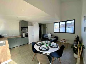 Maisons de vacances Le Tropical, Maison T3 - 55m2 : photos des chambres